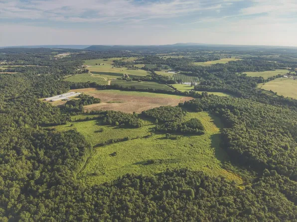 New Harmony Rd, Pikeville, TN 37367