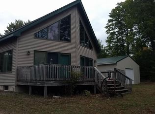 935 Shenandoah Trl, Johannesburg, MI 49751