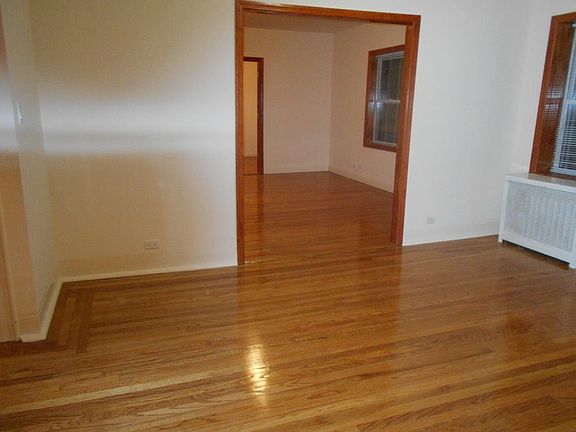 5th image of 3714 21st Ave