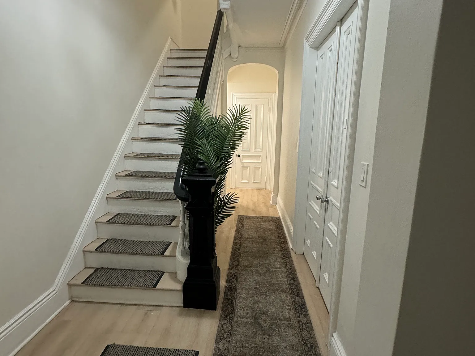 4 Montrose St — Photo 3