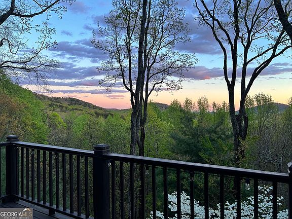 3rd image of 2025 Quail Cove Dr