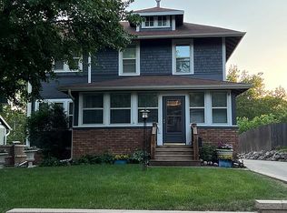 654 37th St, Des Moines, IA 50312