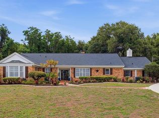 1017 Shore Acres Dr, Leesburg, FL 34748