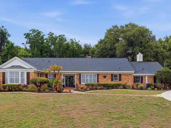 1017 Shore Acres Dr, Leesburg, FL 34748