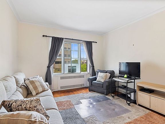 4th image of 112-50 78th Ave APT 6H