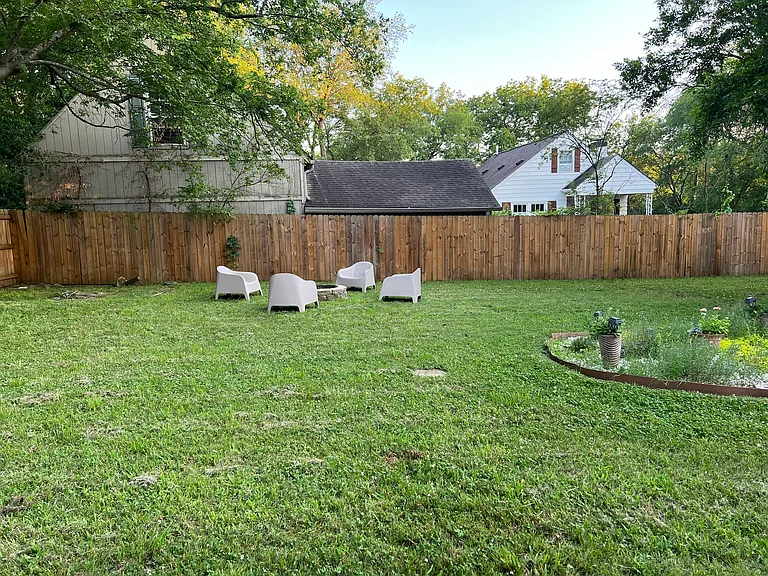 711 Idlewild Dr — Photo 38