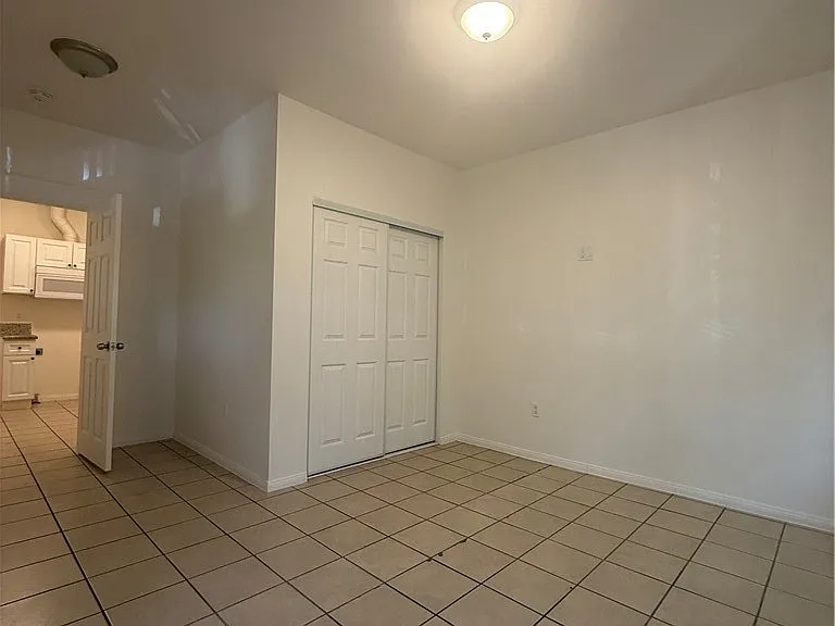 718 Chestnut Ave #4 — Photo 4