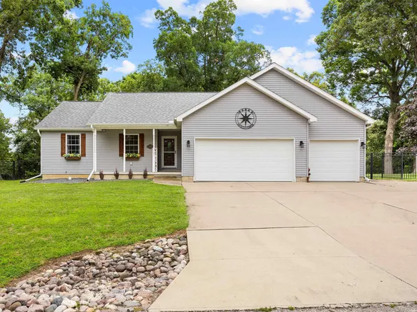 332 Park Ave, East Peoria, IL 61611