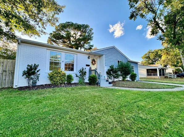 517 Aragona Blvd, Virginia Beach, VA 23462