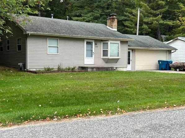 4455 N Verity Rd, Sanford, MI 48657