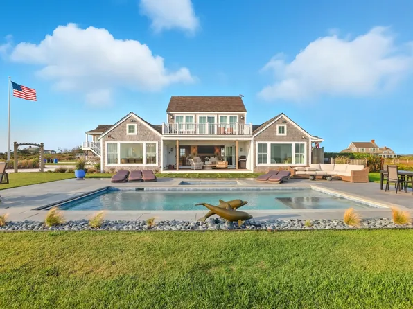 56R Madequecham Valley Rd, Nantucket, MA 02554