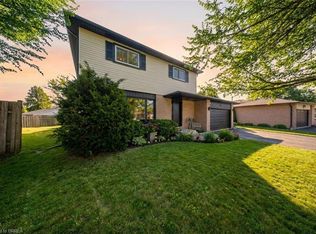 35 Rose Ct, Brant, ON N3L3T9