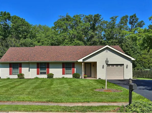 2001 Foster Rd, Hatfield, PA 19440
