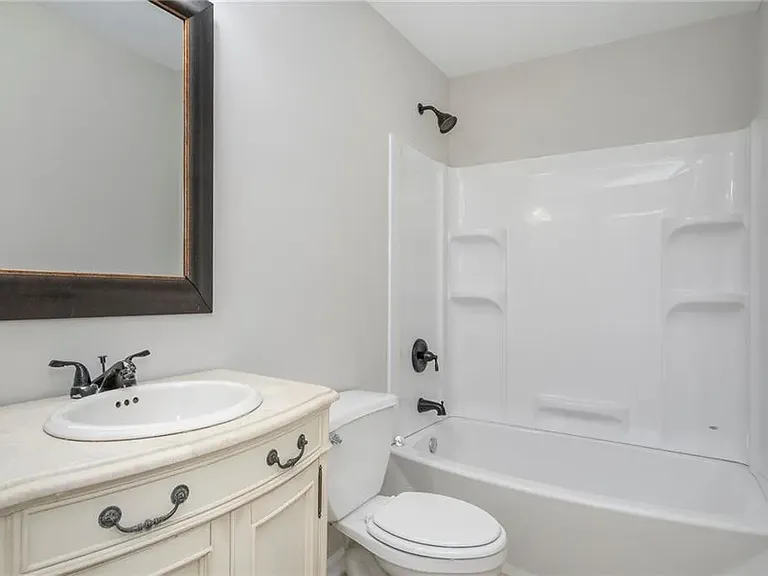 3545 Rosewicke Dr — Photo 15