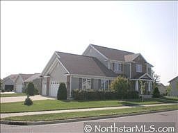 1st image of 1636 W Oakes Dr