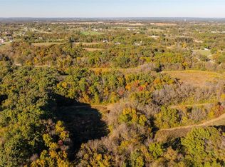 907 Guthrie Rd, Wentzville, MO 63385