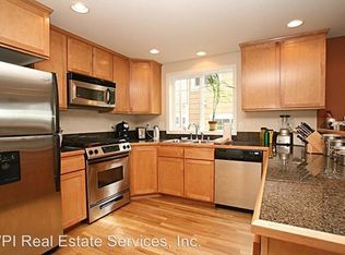 1214 N 85th St #B, Seattle, WA 98103