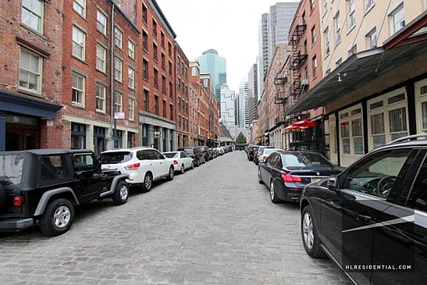 Rented by Highline Residential | media 26