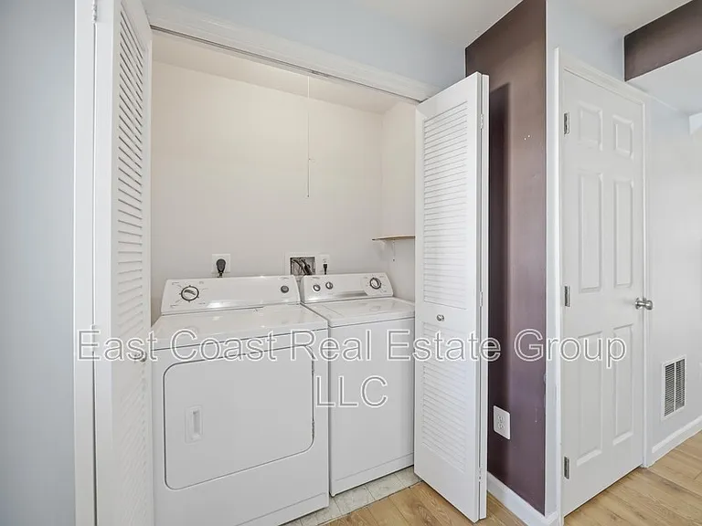 1247 Mare St — Photo 35