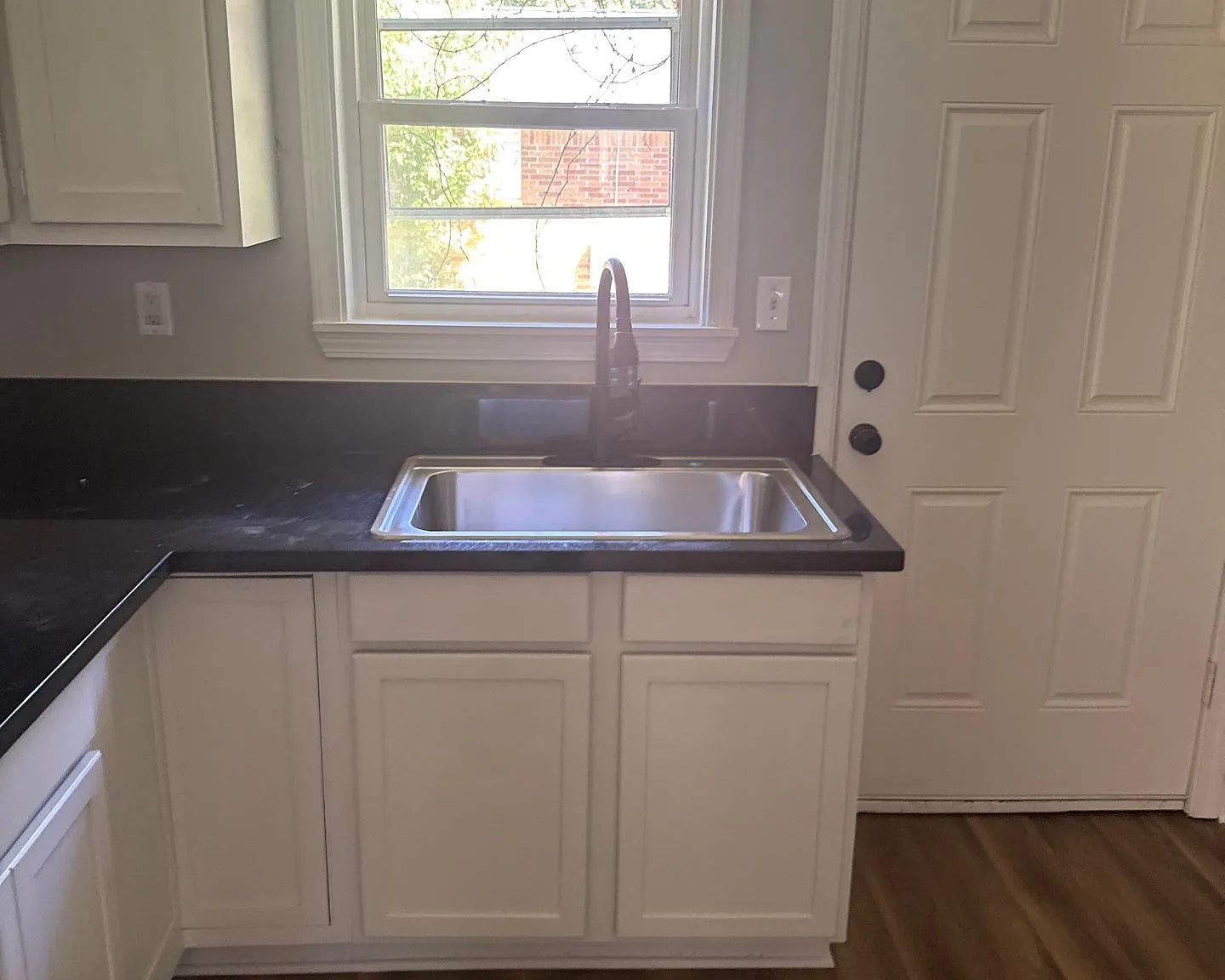 813 Scott St #4, Brownsville - Unit 1 — Photo 3
