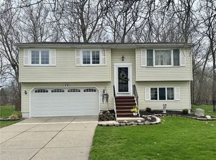 149 Hillpine Rd, Cheektowaga, NY 14227