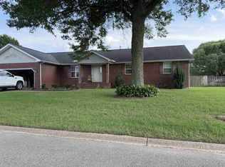 2810 Kimberly St, Newport, AR 72112
