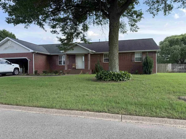 2810 Kimberly St, Newport, AR 72112