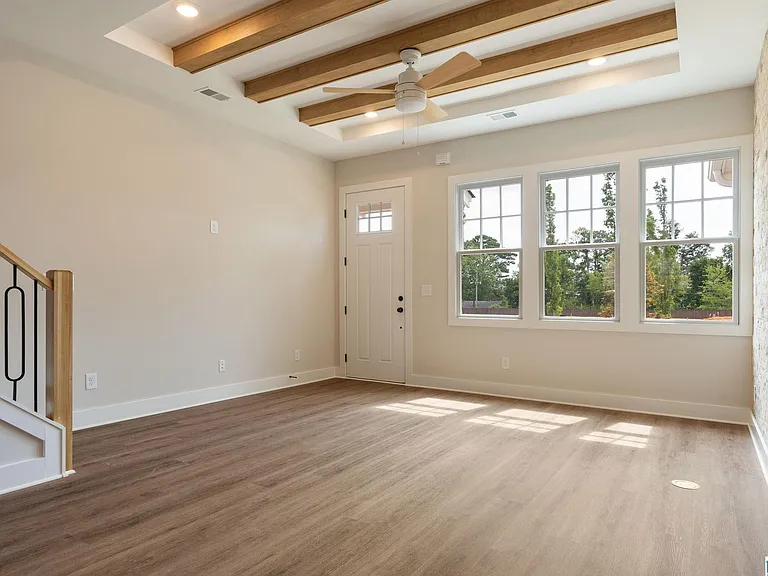 1191 Windsor Dr — Photo 30