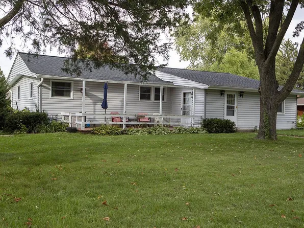 214 Ash Street, Cambridge, WI 53523
