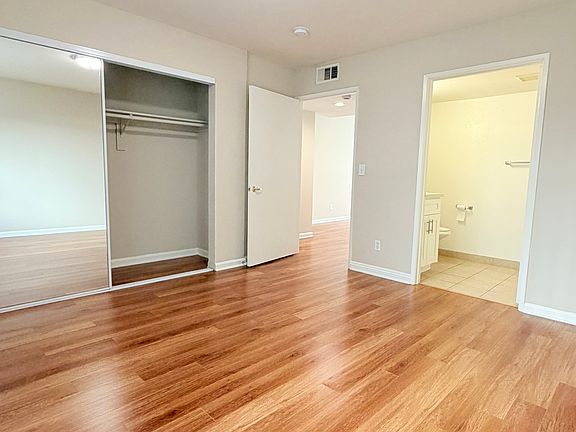 2nd image of 615 W Milford St #B3062a0da