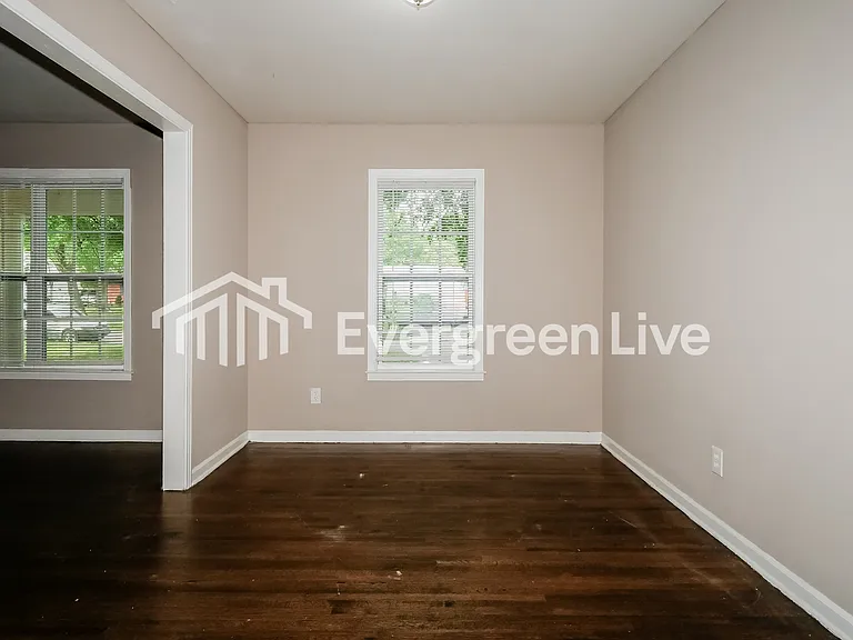 3285 Canyon Rd — Photo 7