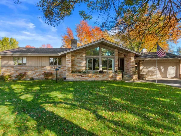 298 MAIN STREET NORTH, Amherst, WI 54406