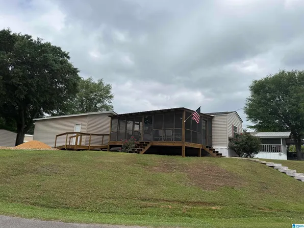 16 Lelola Ln, Cropwell, AL 35054