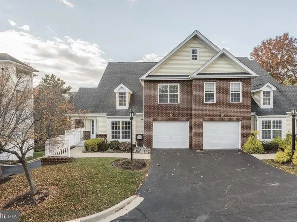 11926 Darnestown Rd A-unit V-2, Gaithersburg, MD 20878