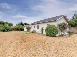 1656 Dean St, Eureka, CA 95501