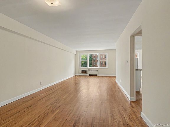 5th image of 30 E Hartsdale Avenue #3E