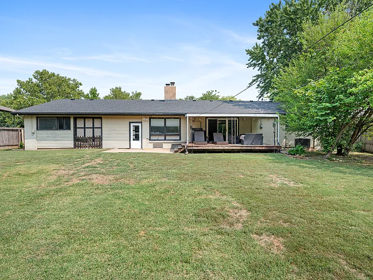 5701 E Perryton St — Photo 37