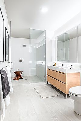 4th image of 20 Broad St #1001