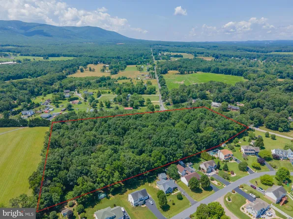 260 Offliter Rd, Stuarts Draft, VA 24477