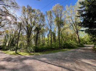 0 Stoney Blf, Milford, MI 48381