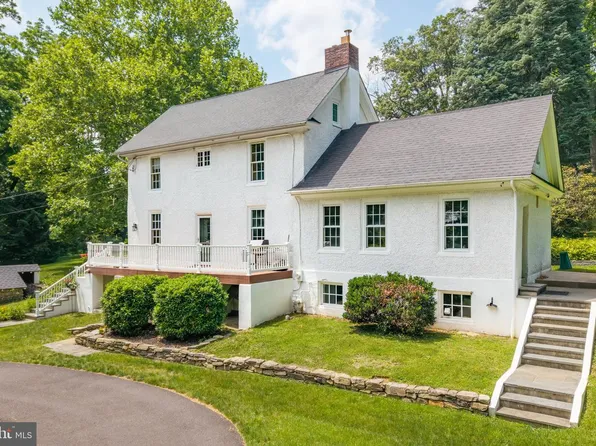387 Tomlinson Rd, Huntingdon Valley, PA 19006
