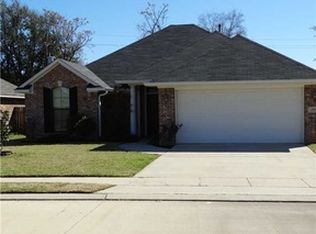 1705 Hassell Dr, Bossier City, LA 71112