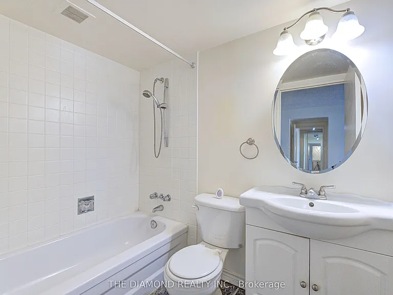 40 Sunrise Ave #301 — Photo 22