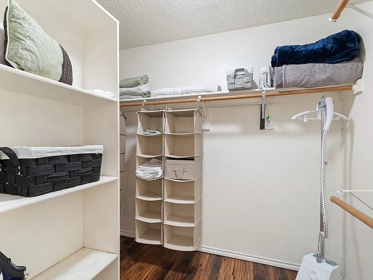 141 Morningside Dr — Photo 27