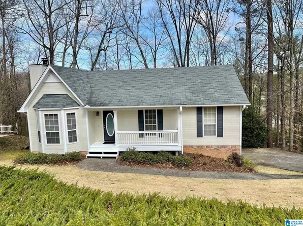 6802 Charles Dr, Trussville, AL 35173