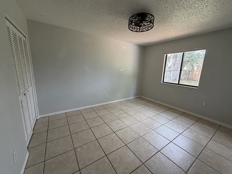 8418 Bottlebrush Ct — Photo 5