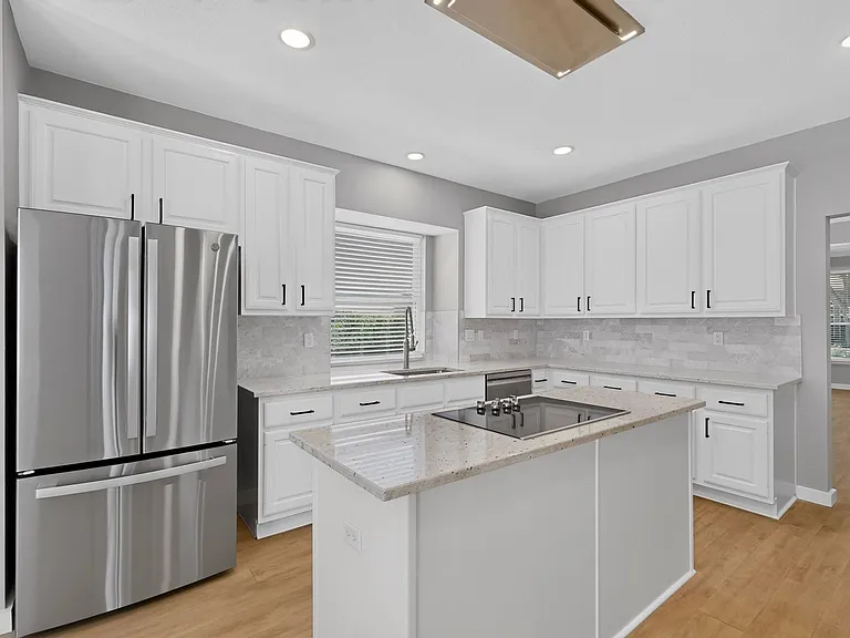 720 Cliffmoor Dr — Photo 13