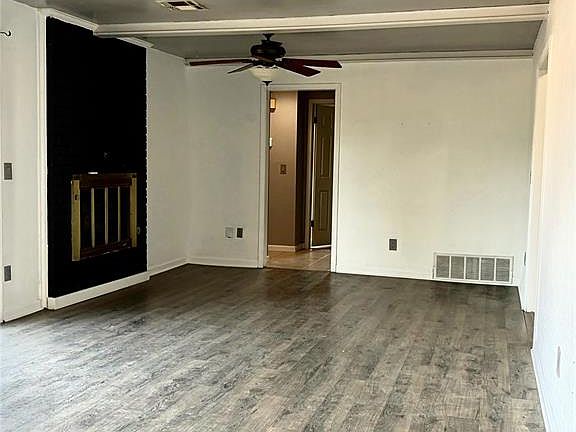 5th image of 214 Shadybrook Pl