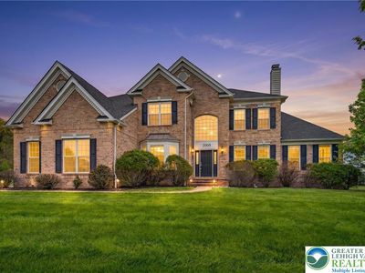 2005 Rainlilly Dr, Center Valley, PA, 18034