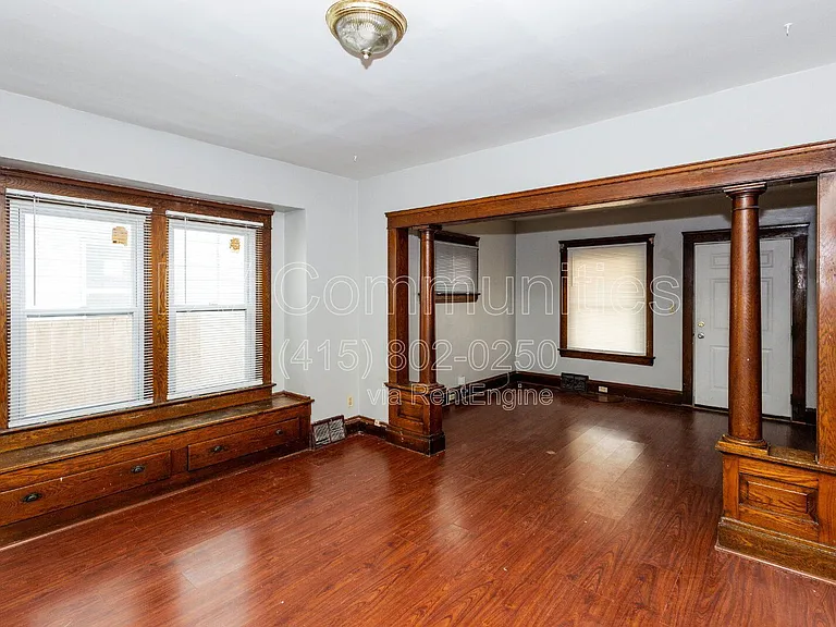 3131 W 58th St — Photo 6